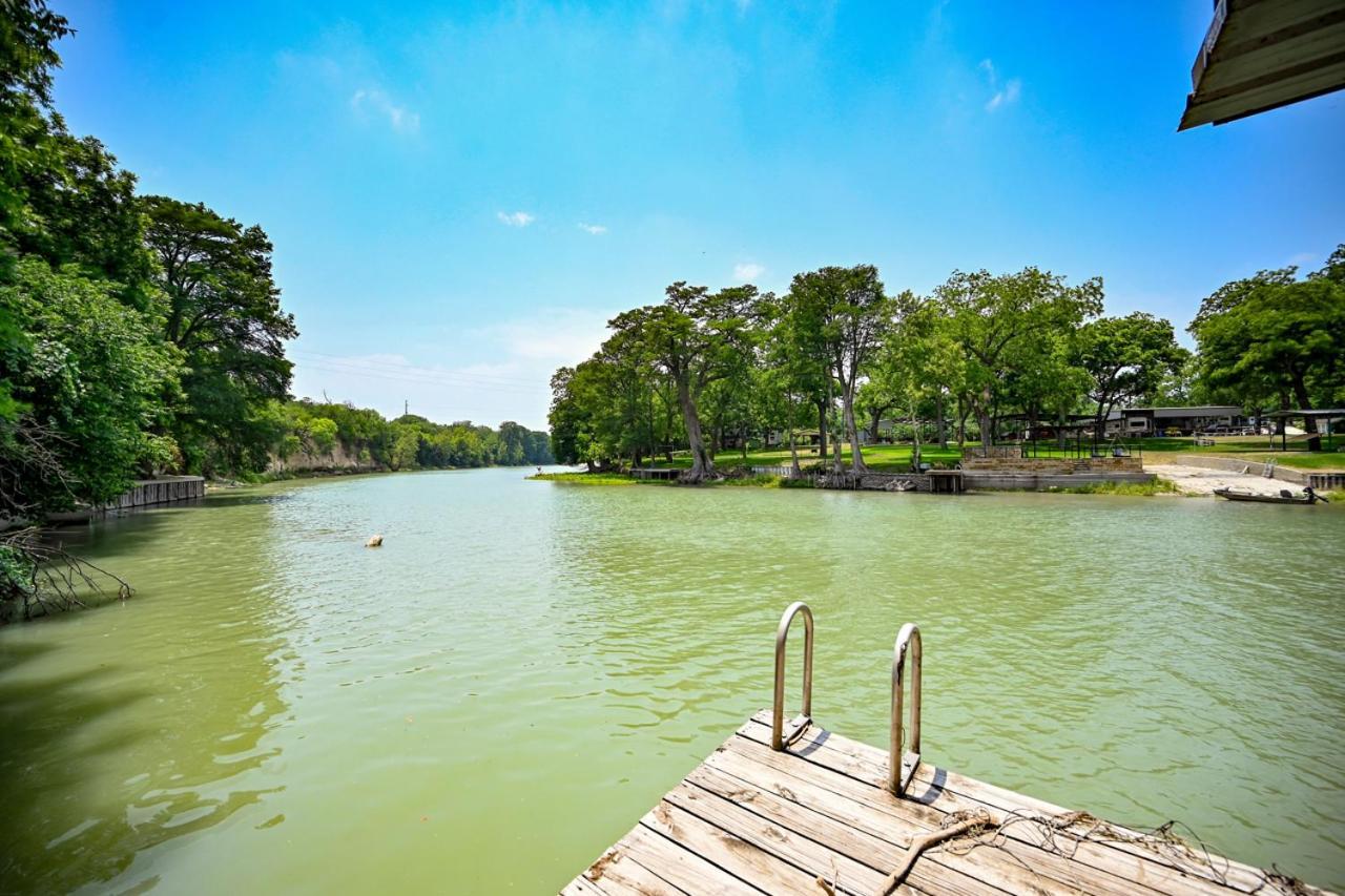 Luxury Lakefront Oasis With Boat Dock-Firepit Villa McQueeney Esterno foto