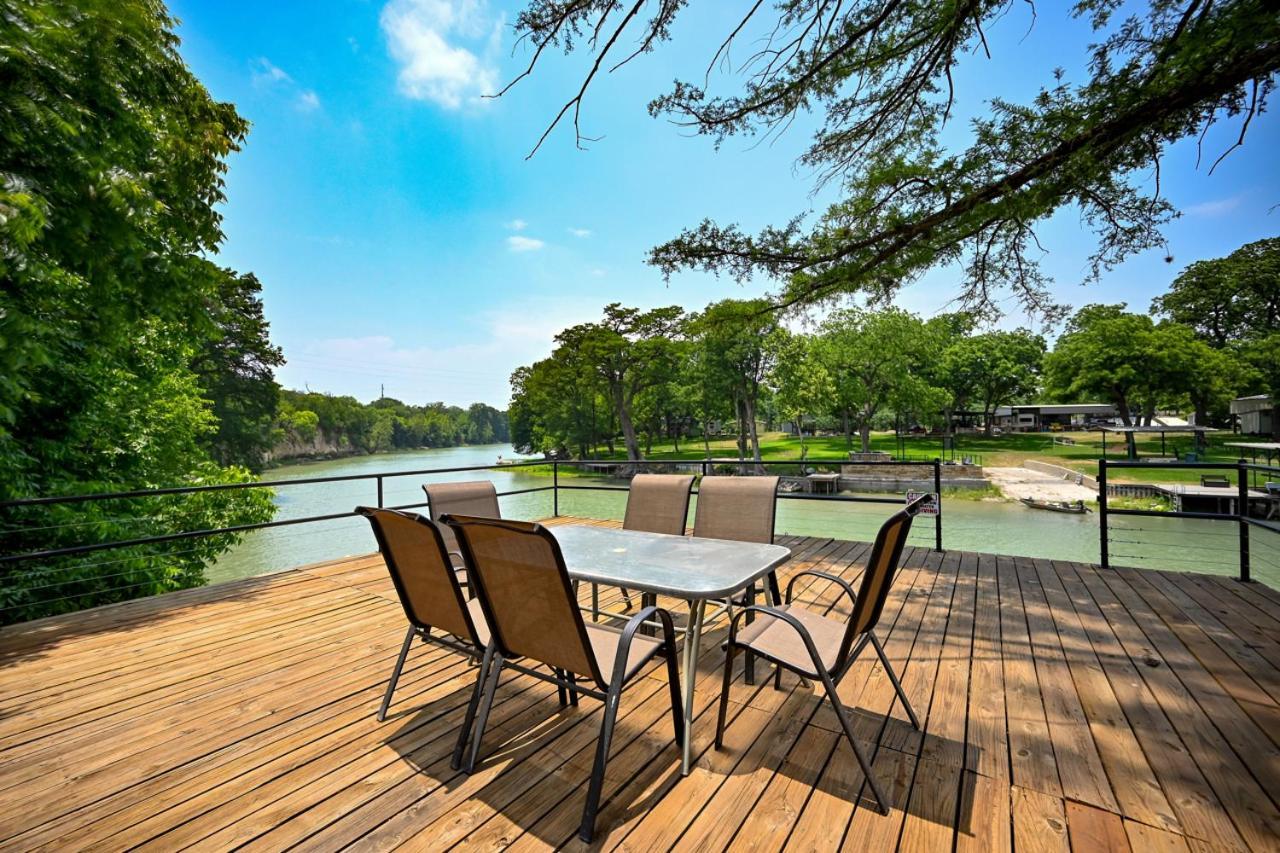 Luxury Lakefront Oasis With Boat Dock-Firepit McQueeney Esterno foto