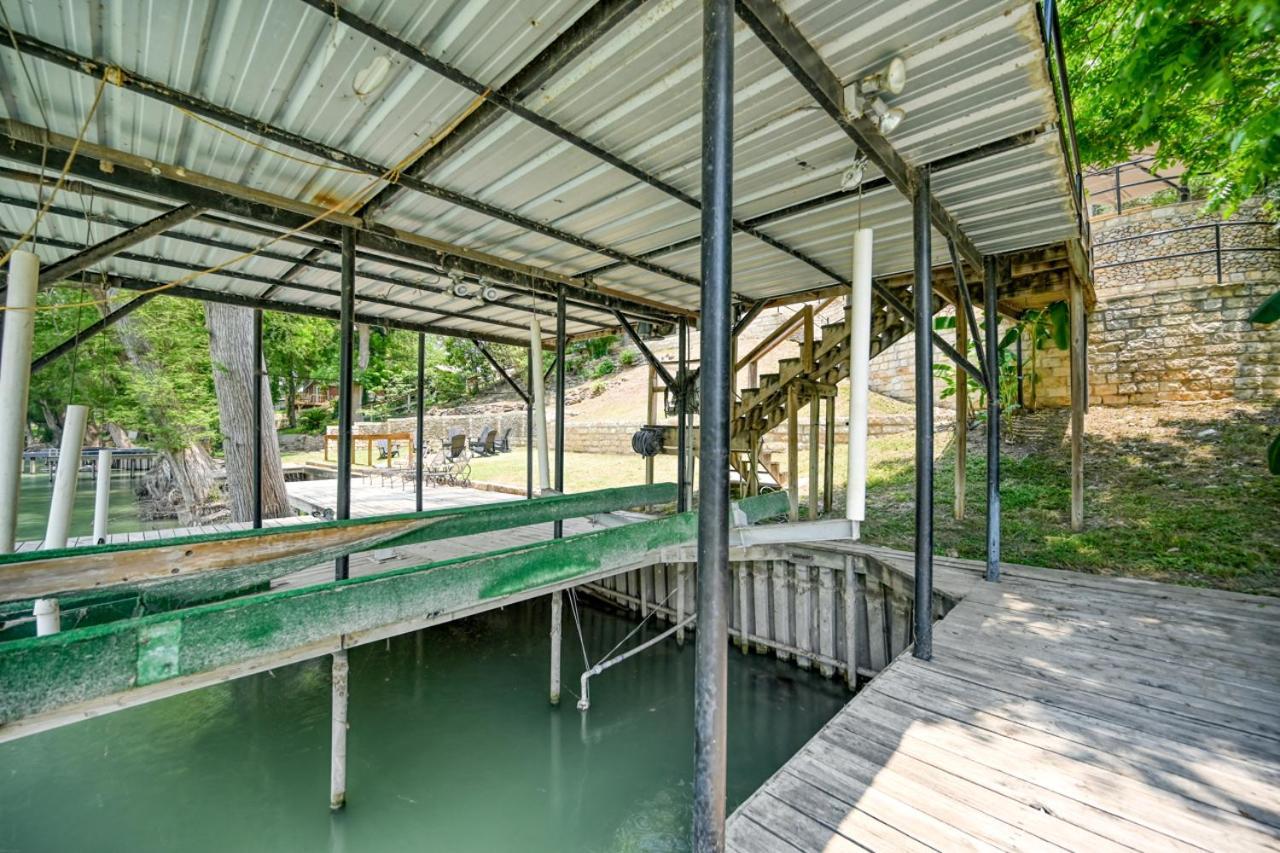 Luxury Lakefront Oasis With Boat Dock-Firepit McQueeney Esterno foto