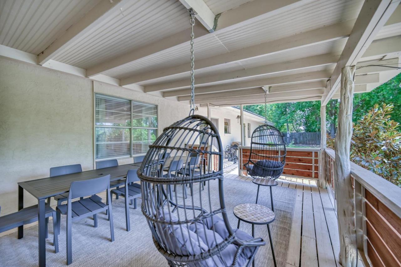 Luxury Lakefront Oasis With Boat Dock-Firepit McQueeney Esterno foto