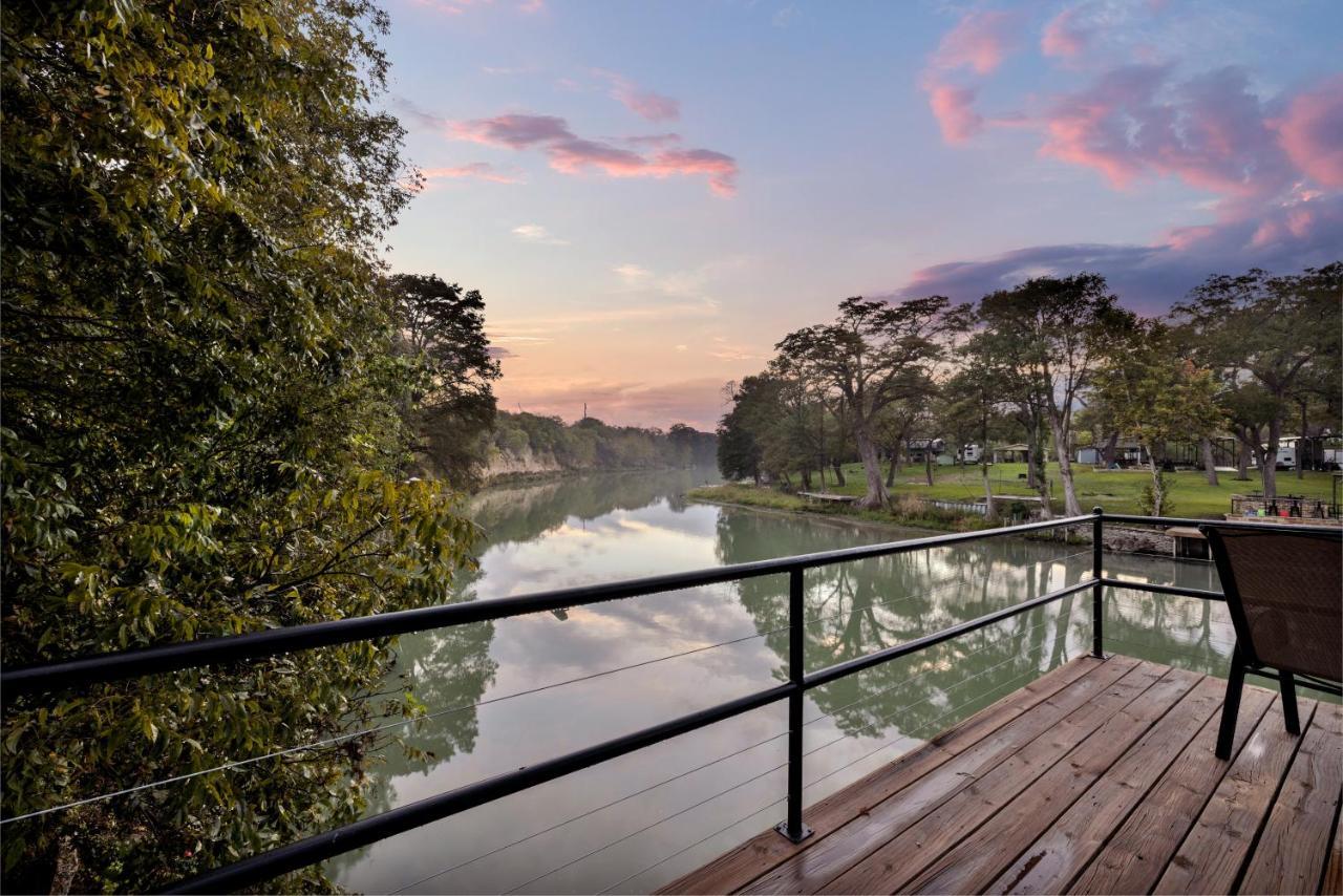 Luxury Lakefront Oasis With Boat Dock-Firepit Villa McQueeney Esterno foto