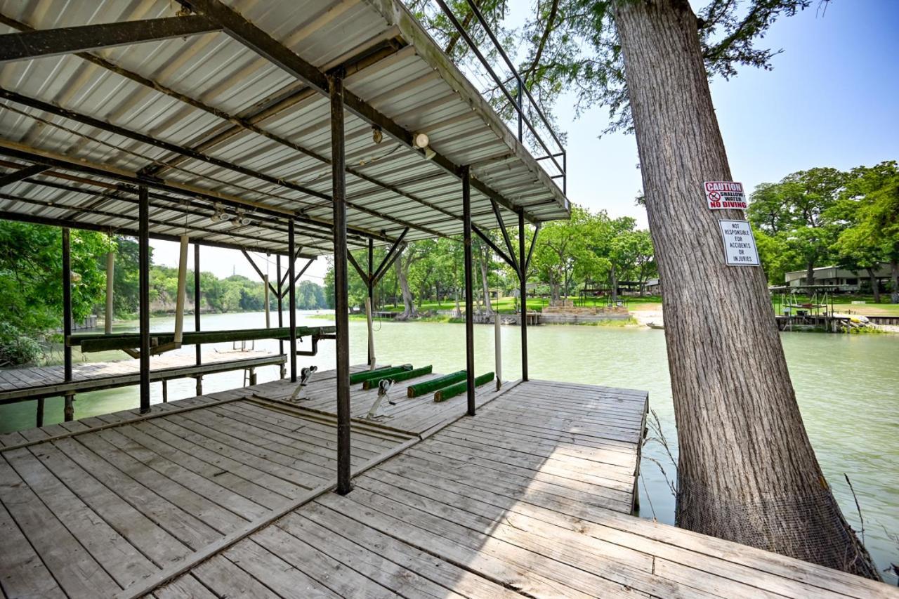 Luxury Lakefront Oasis With Boat Dock-Firepit McQueeney Esterno foto